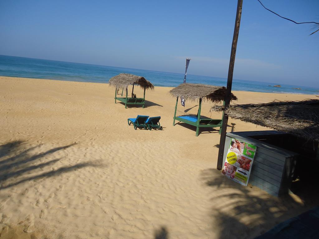 Whitepearl Beach Hotel Hikkaduwa Exterior foto